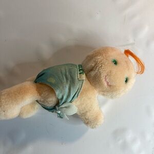Vintage 1984 Hallmark Hug a Bunch Gigglet 7" Clip On Baby Doll Plush
